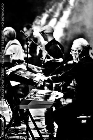 Y2011 2OF2 (70).JPG